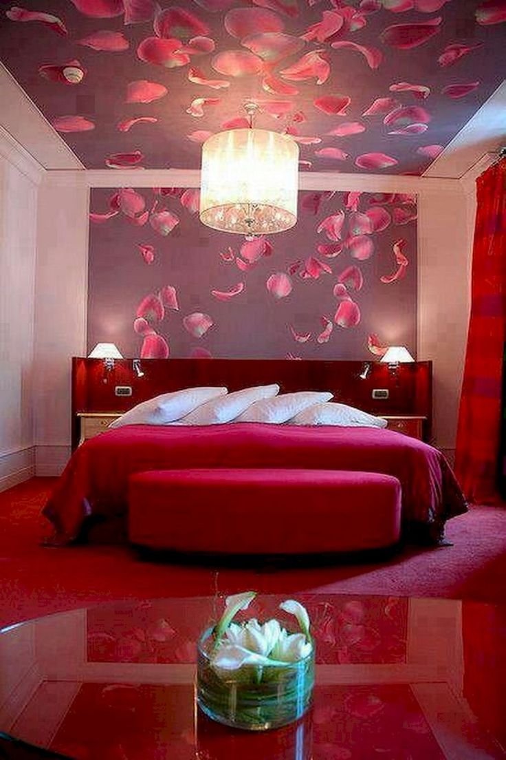 Спальня в Красном цвете