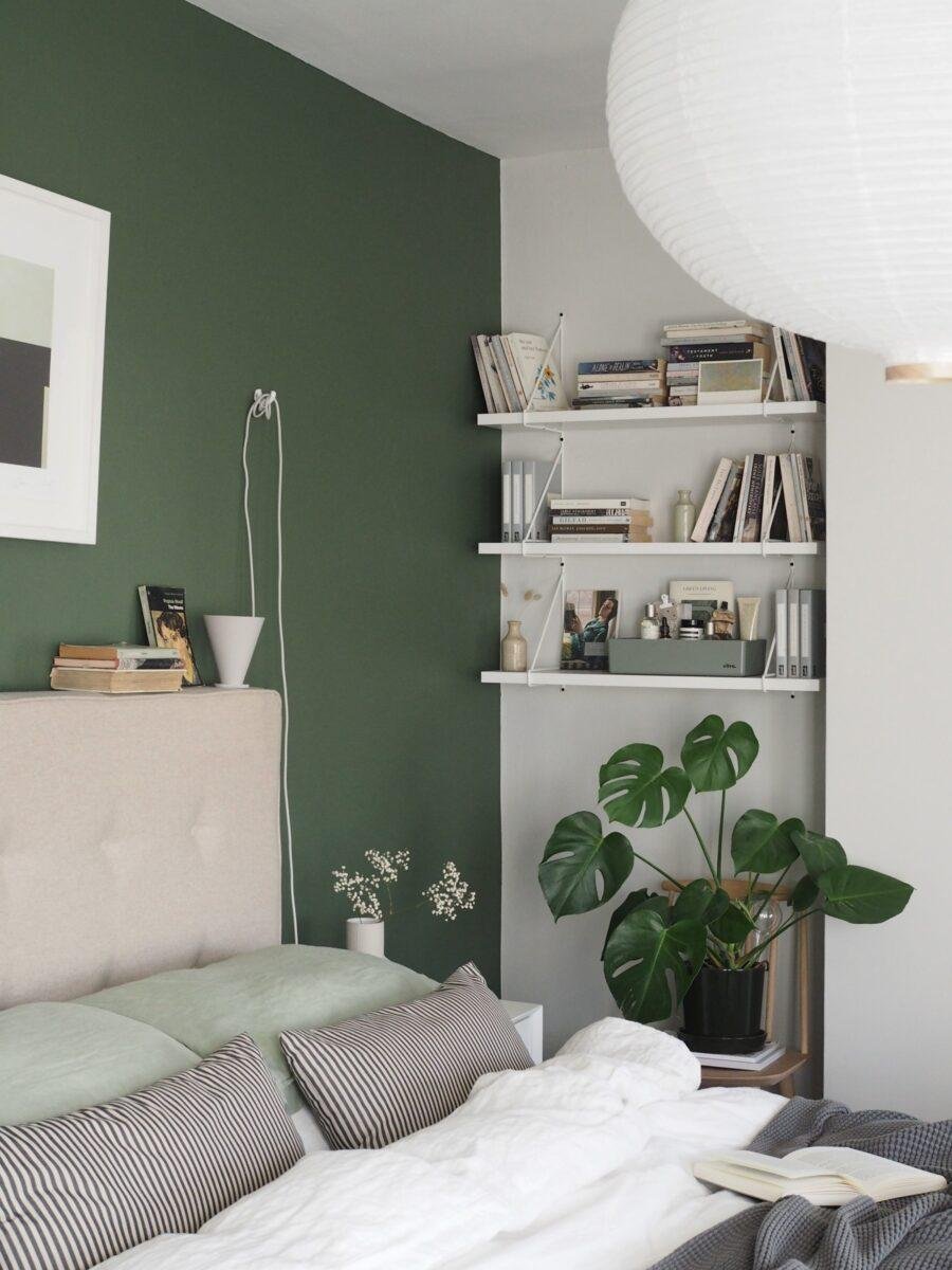 Зеленые стены белая мебель