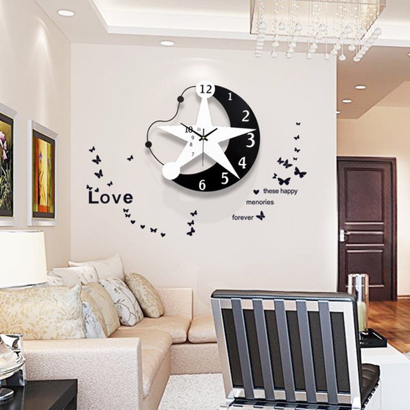 Стильные часы на стену