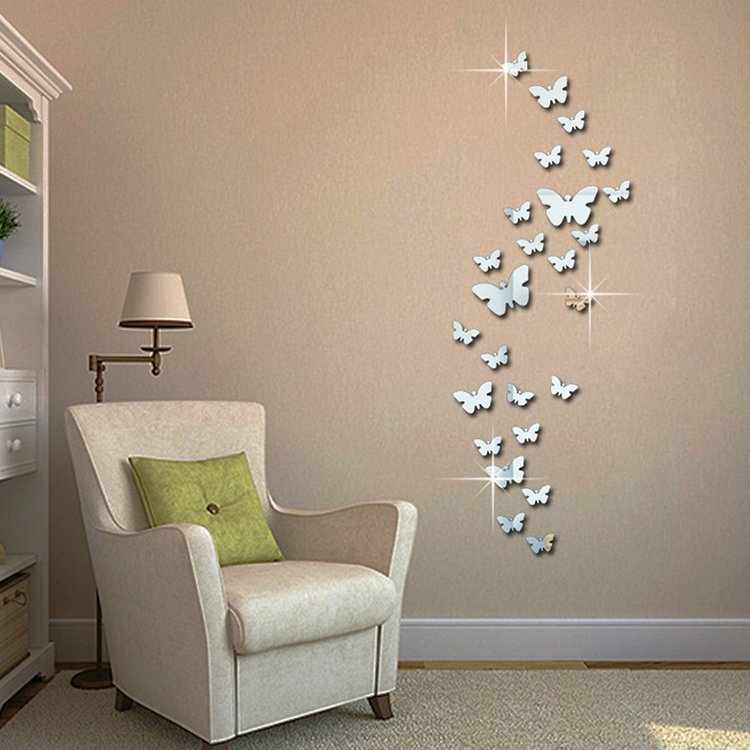 Бабочки на стене в ДОУ