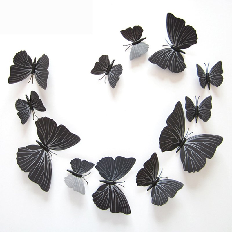 Декоративные бабочки на ветке