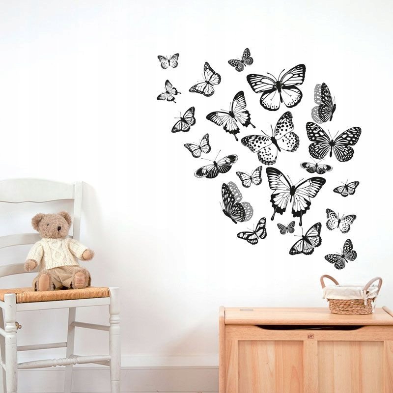 Украшение на стену в виде бабочек