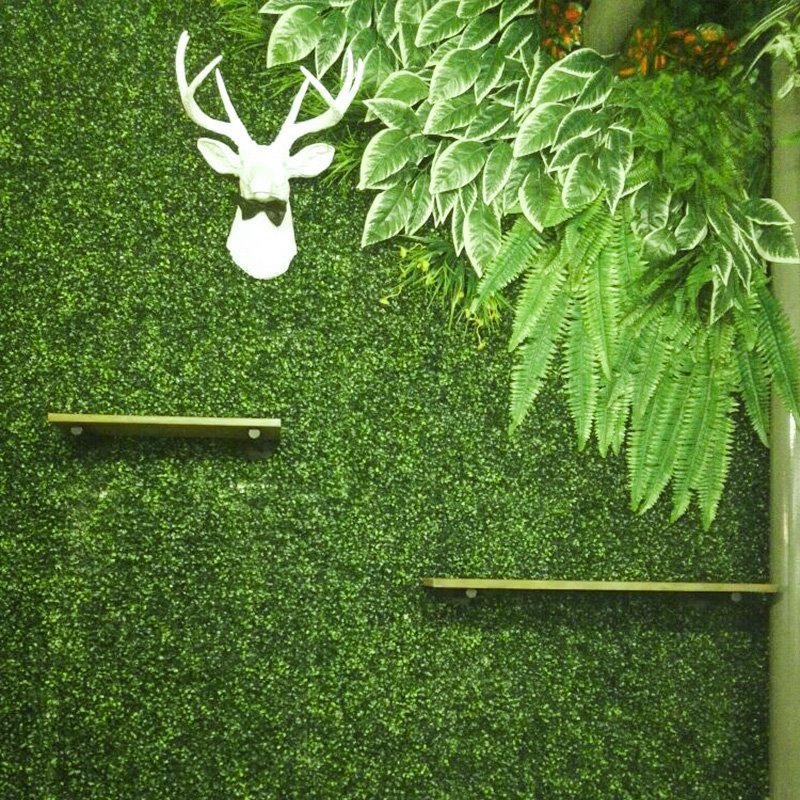 Искусственный газон на стену декор