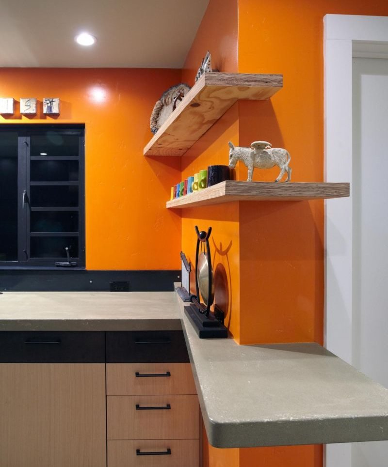 Оранжевые стены на кухне (68 фото)