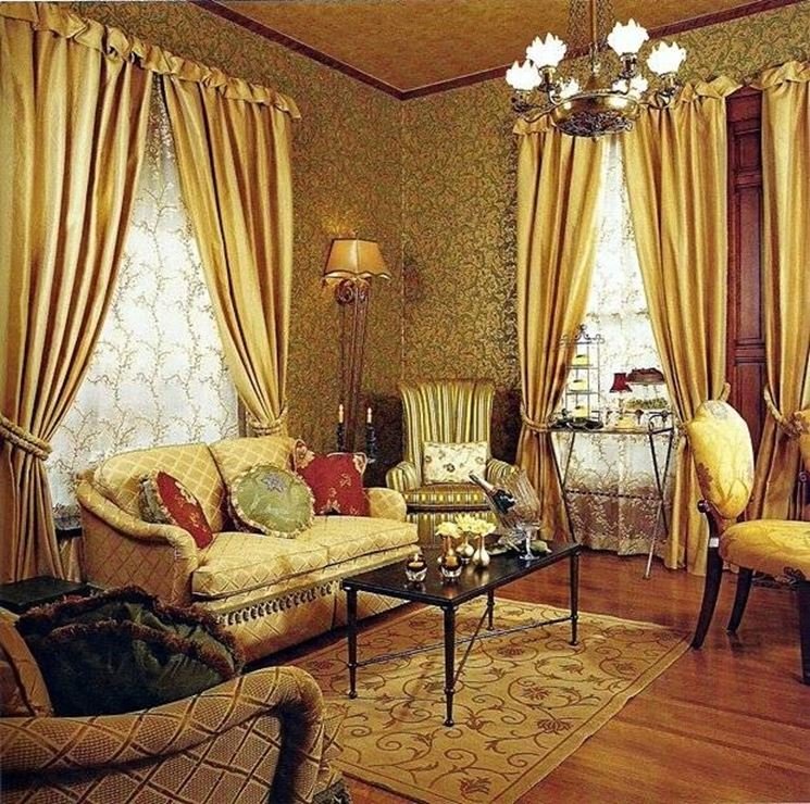Золотые шторы в гостиную