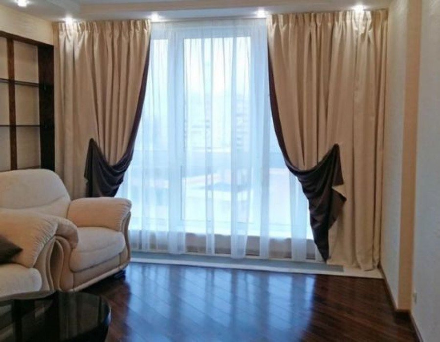 Велюровые шторы в гостиную