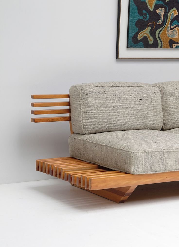 Современная деревянная мебель