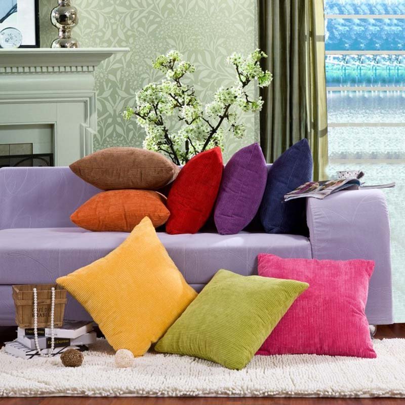 Декоративные подушки в интерьере