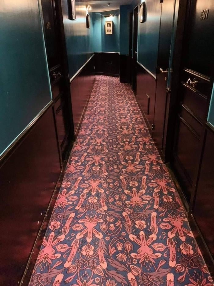 Carpet in Hallway в хрущёвке