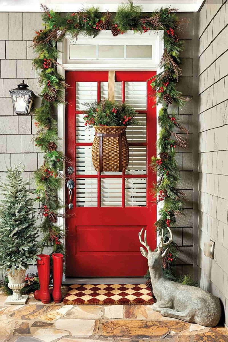 Новогоднее украшение на дверь
