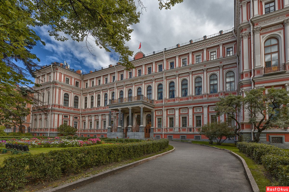 Бывшая резиденция российских императоров