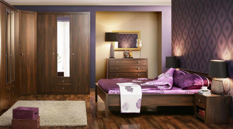 Сиренево коричневая спальня