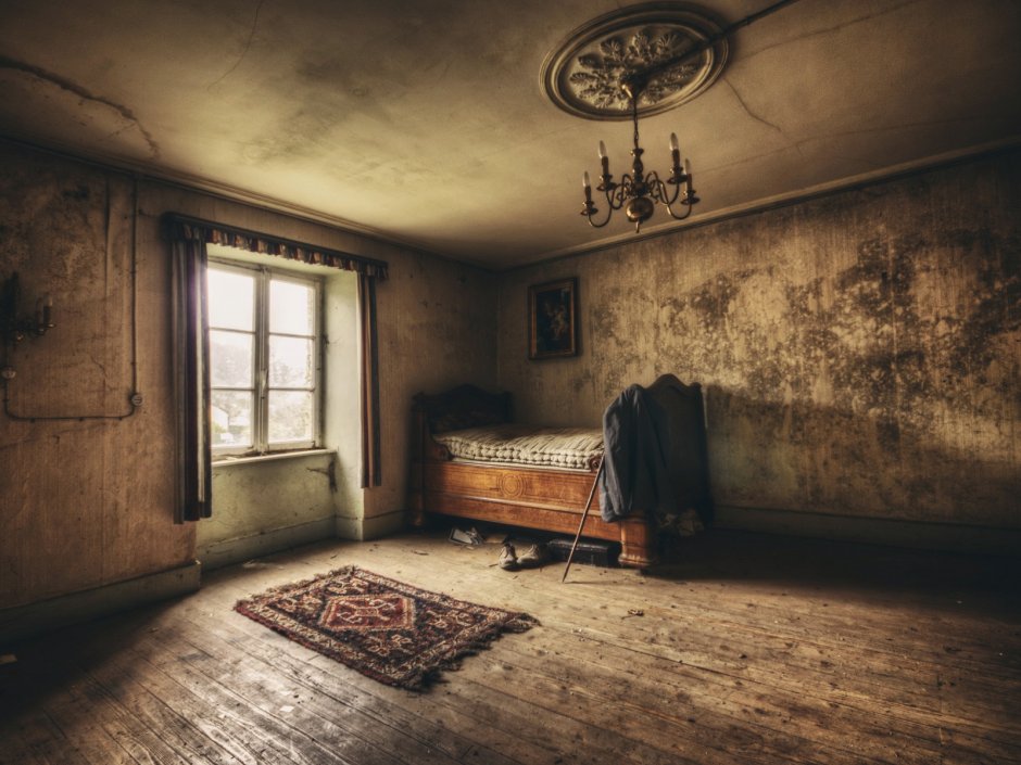 Старинная комната
