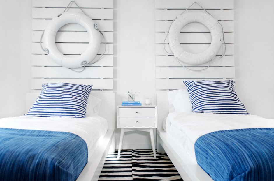 Декор для спальни в морском стиле