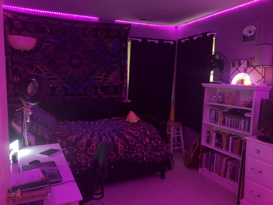 Царская спальня фиолетовая