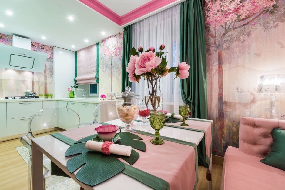 Кухня в розовых тонах в классическом стиле