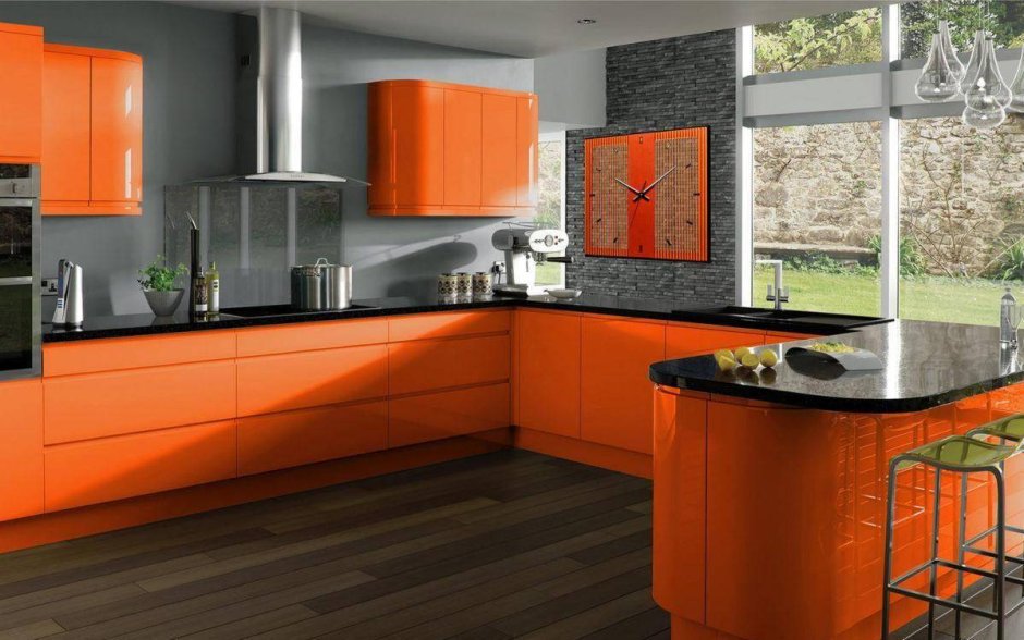 Интерьер кухни в оранжево Красном цвете