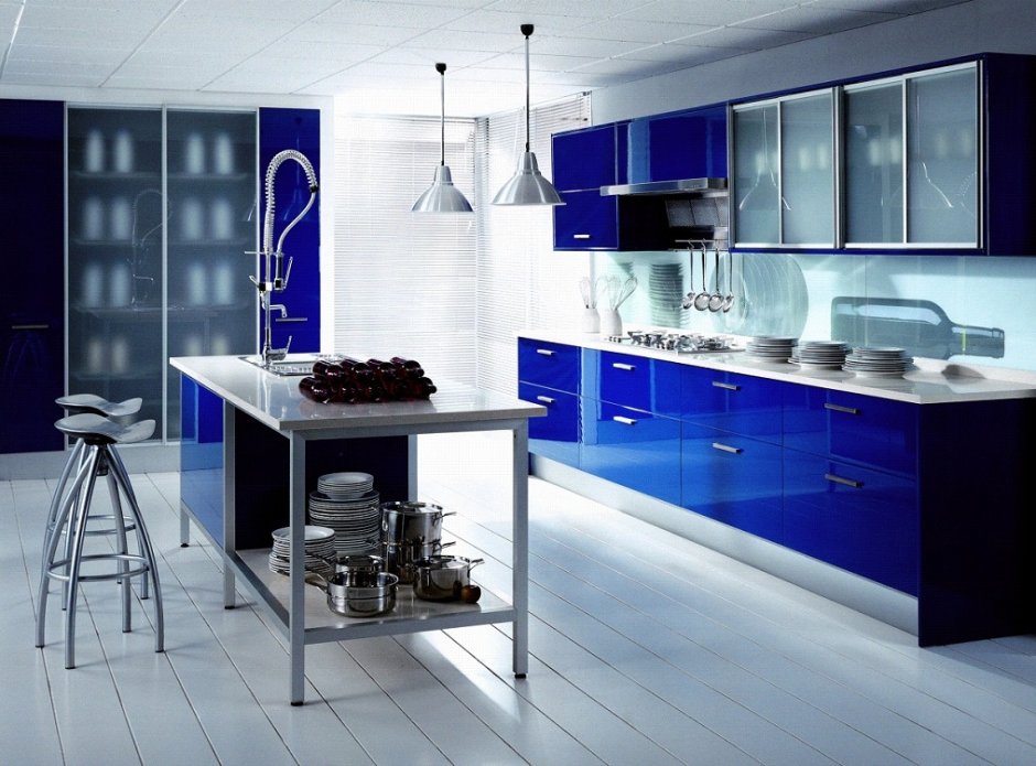 Кухонный гарнитур черно синий