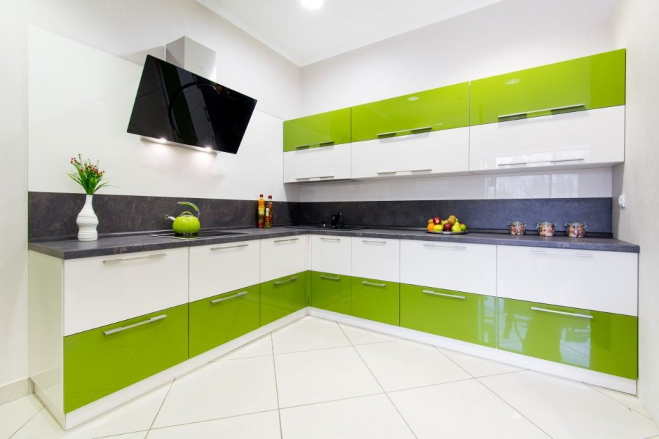 Черно зеленый кухонный гарнитур