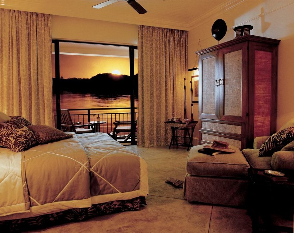 Интерьер спальни в стиле сафари