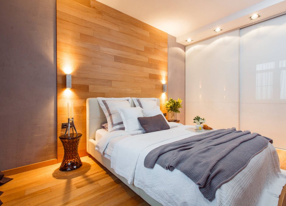 Деревянные панели для стен в спальне