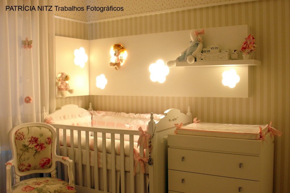 Детский уголок в однокомнатной квартире для новорожденного