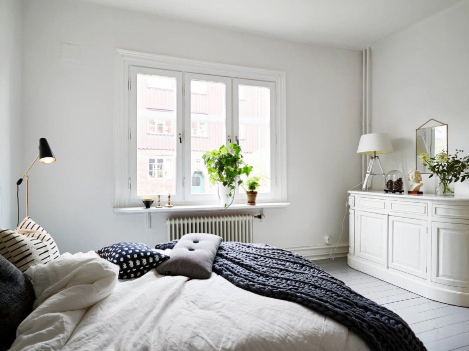 Спальня 17 кв с гардеробной в скандинавском стиле