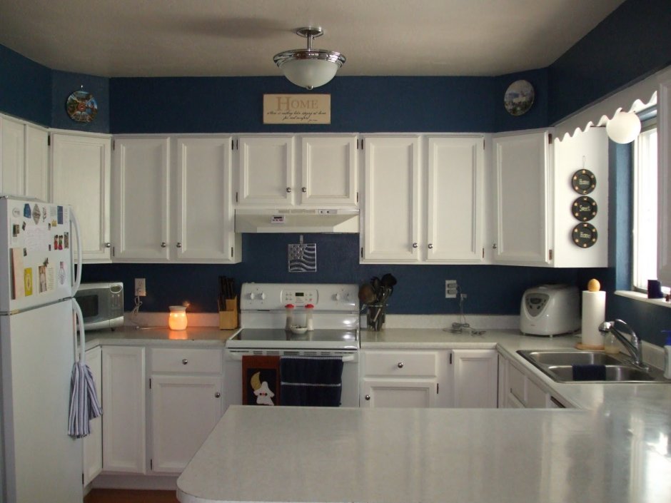 Кухонный гарнитур черно синий