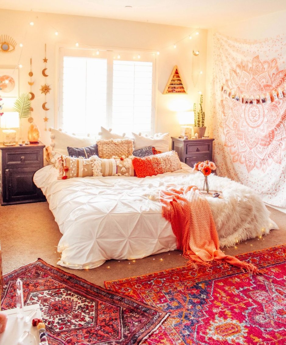 Персиковая спальня в стиле бохо