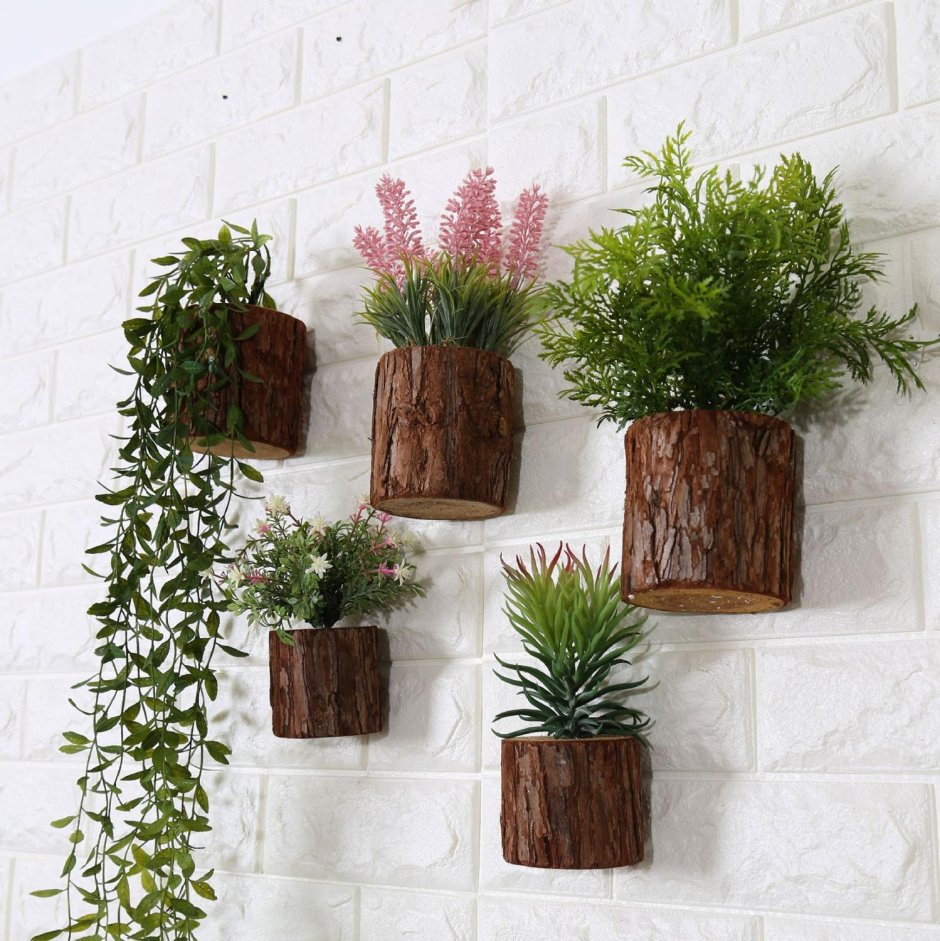 Декор стены растениями в горшках