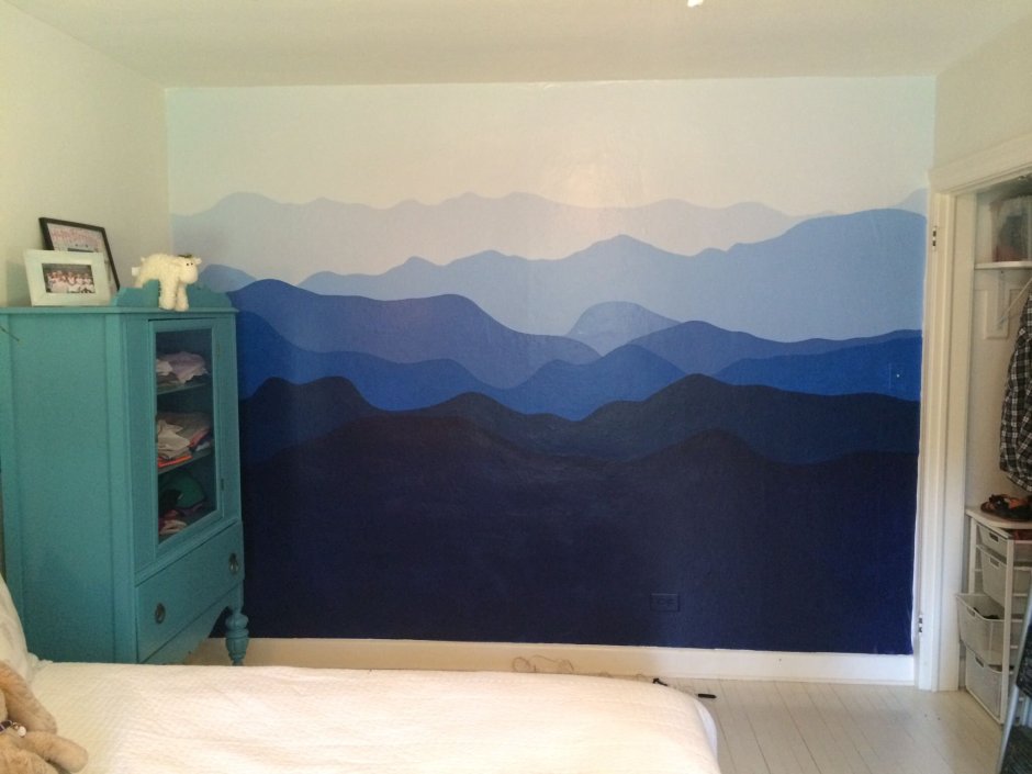 Покраска стен с переходом цвета