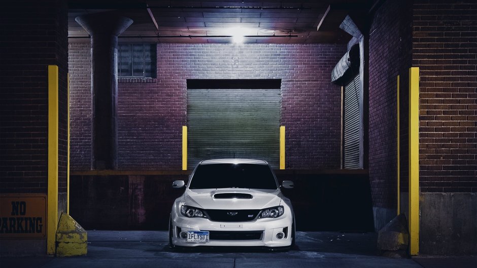 Subaru Impreza гараж