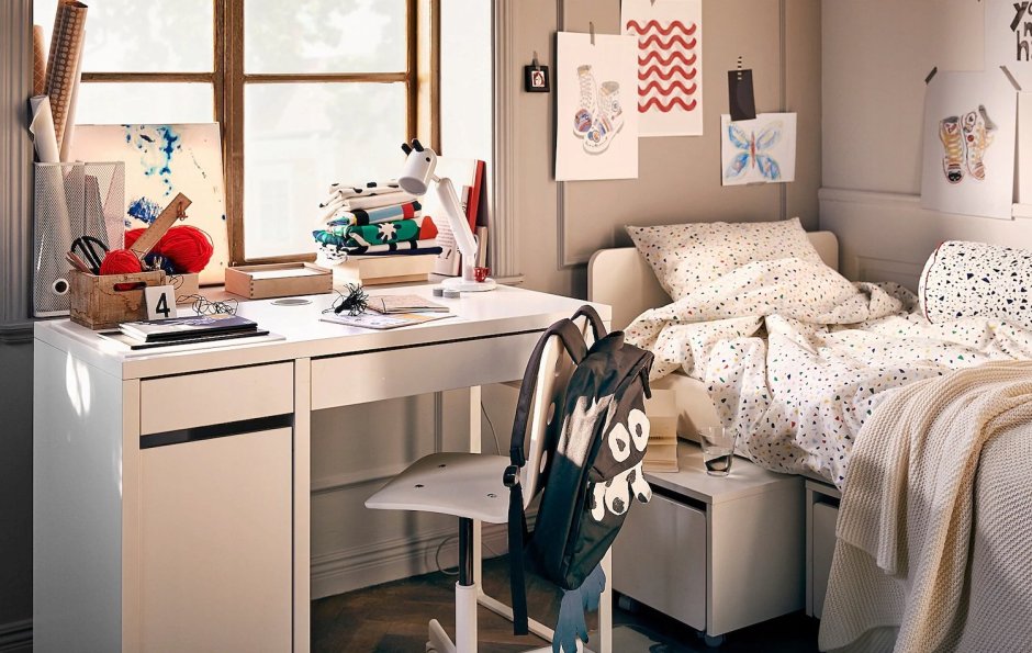 Письменный стол ikea микке 003.739.19/203.739.18
