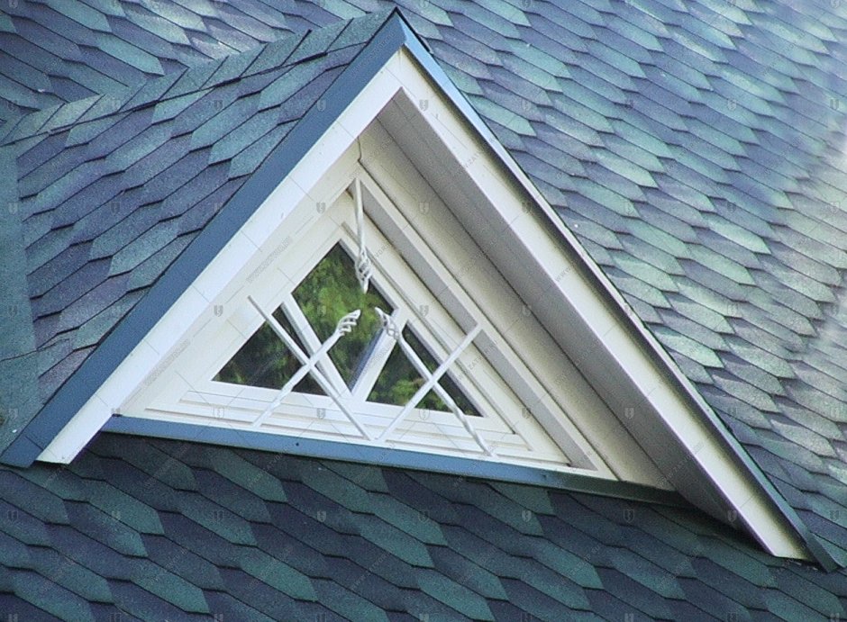 Слуховое окно на крыше (41 фото)