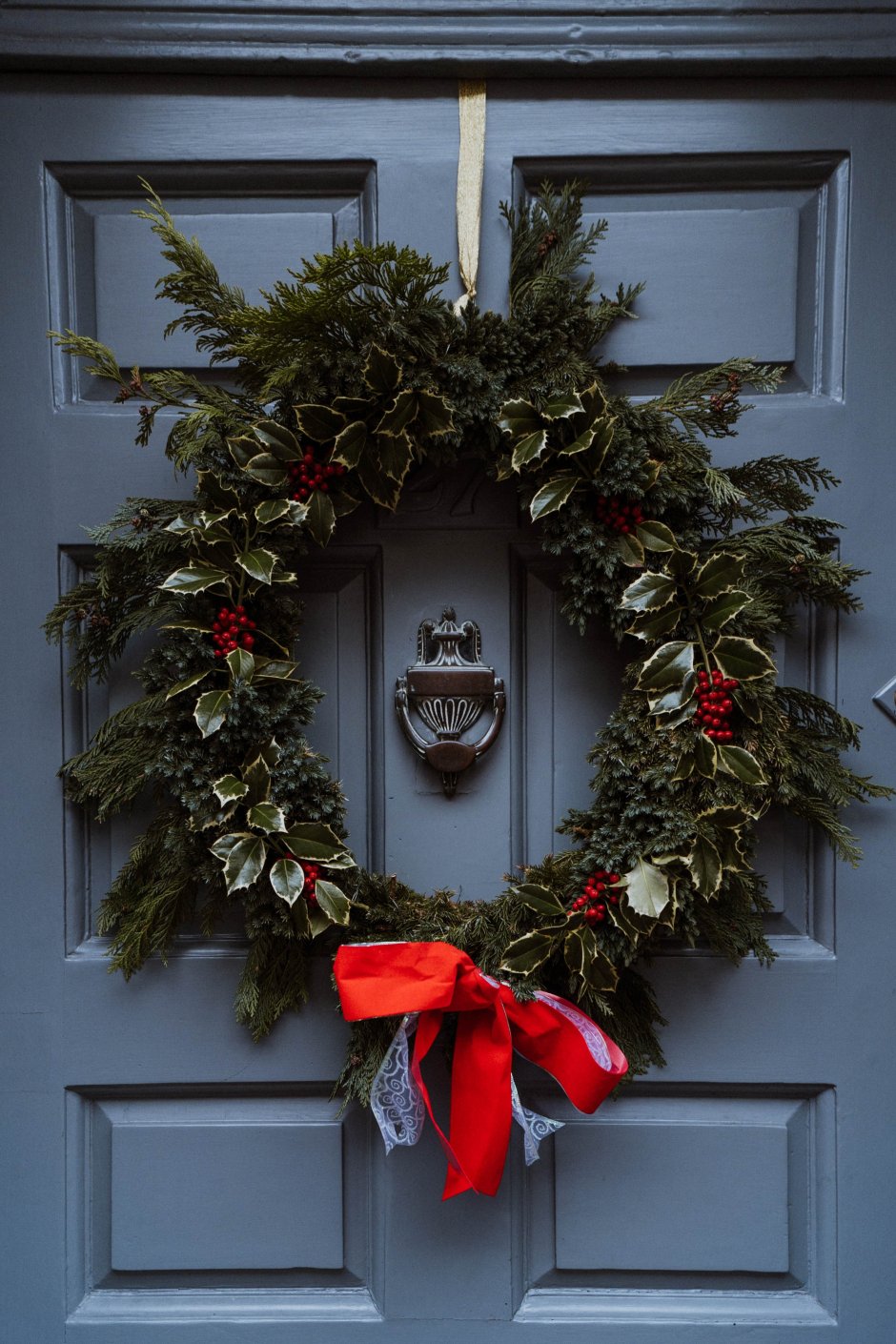 Новогоднее украшение на дверь (75 фото)