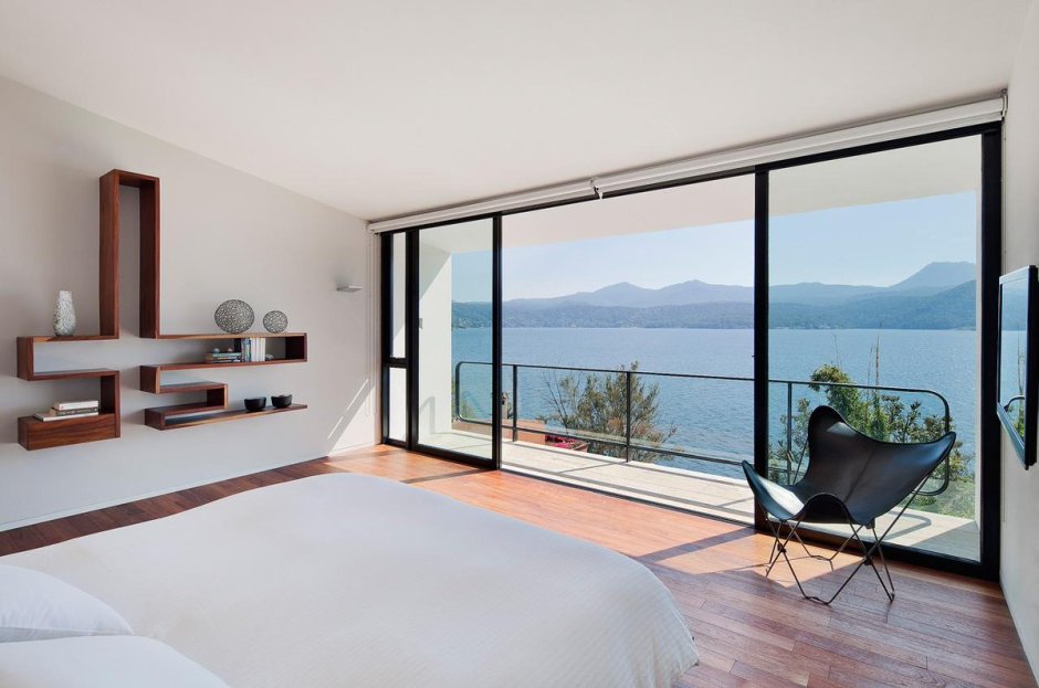 Вид со спальни с панорамными окнами
