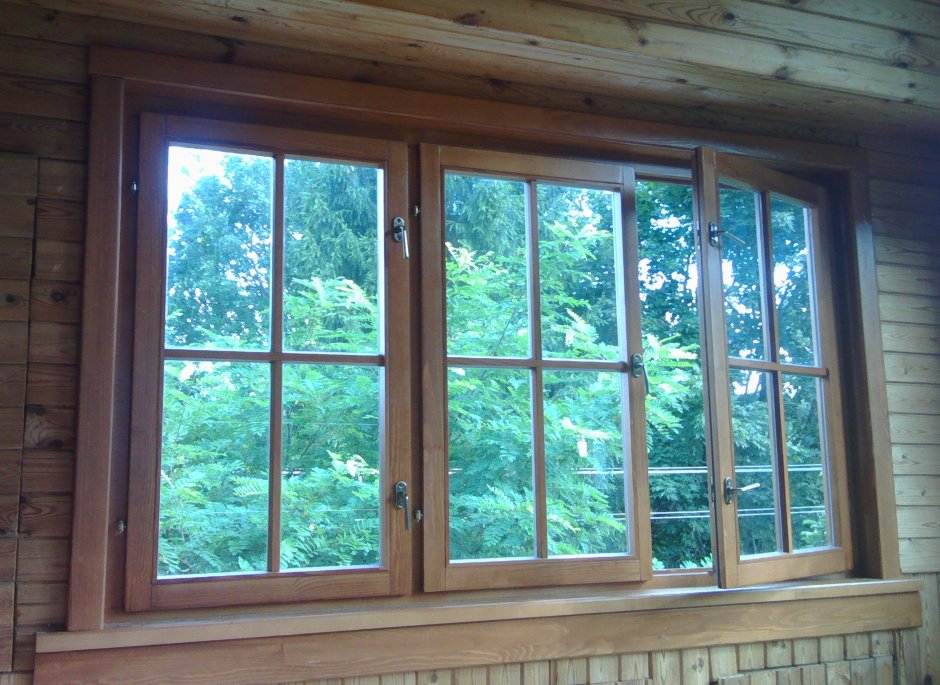 Деревянные окна для дачи