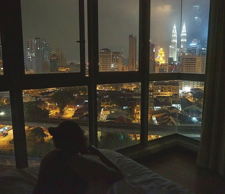 Ночной вид из окна