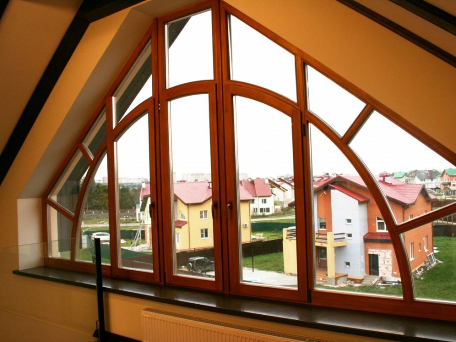 Арочные окна Рехау