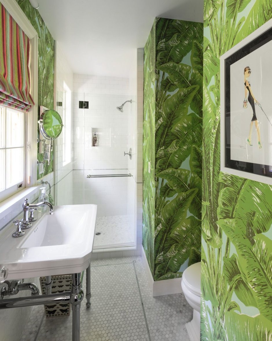 Ванная в тропическом стиле в квартире