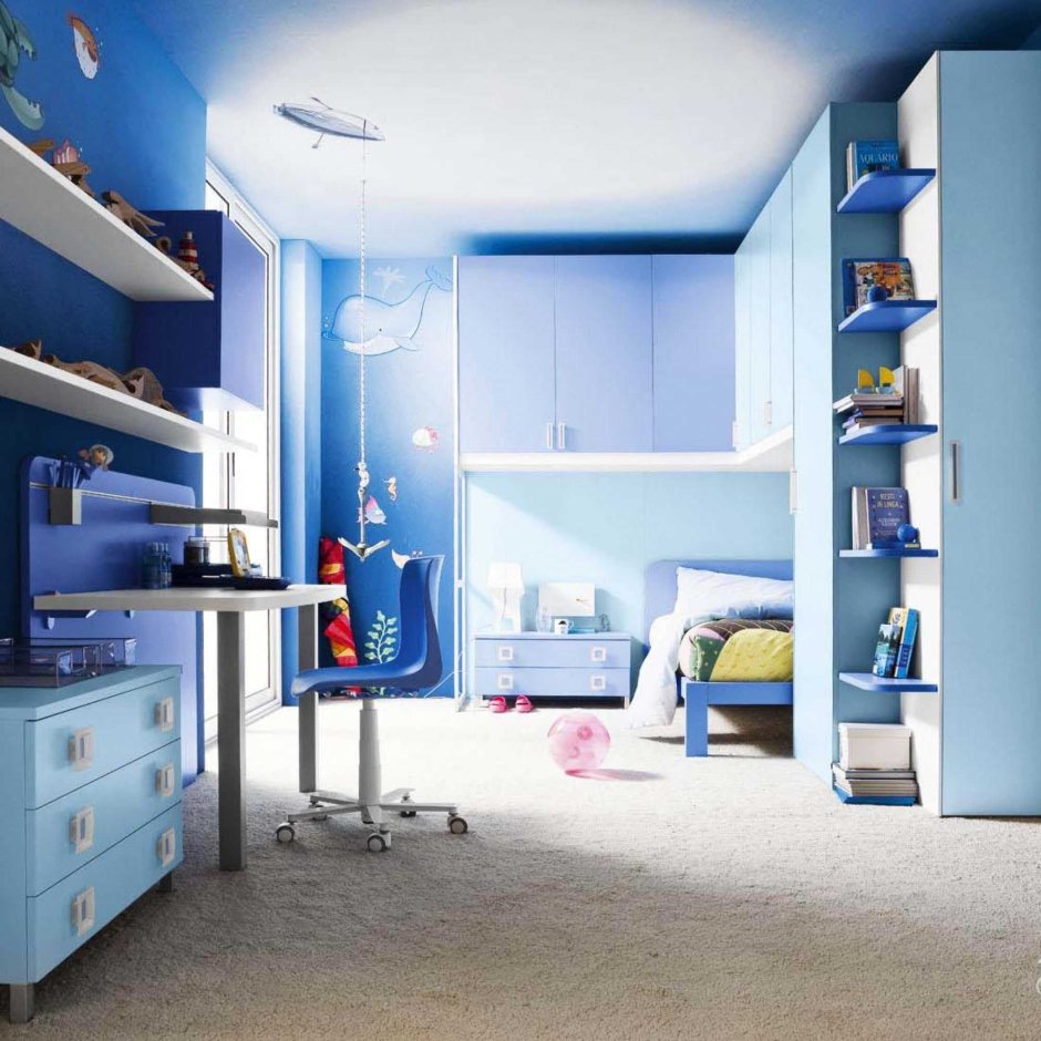 Комната для подростка в синем цвете