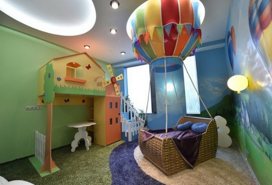 Детская комната с игровой зоной