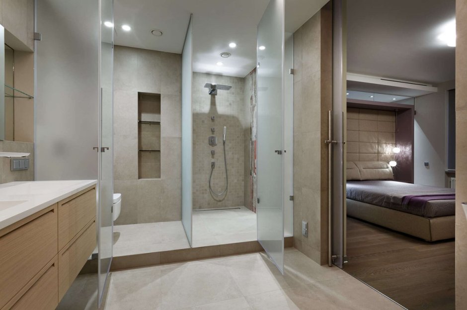 Ванная комната с окрашенными стенами в современном стиле