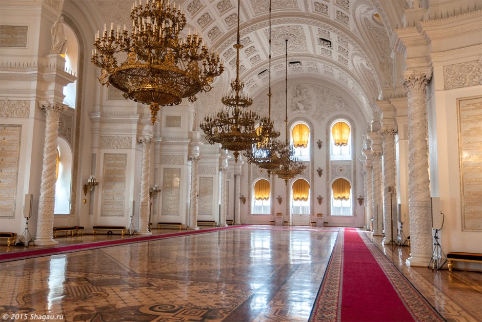 Большой Кремлевский дворец двери Георгиевский зал