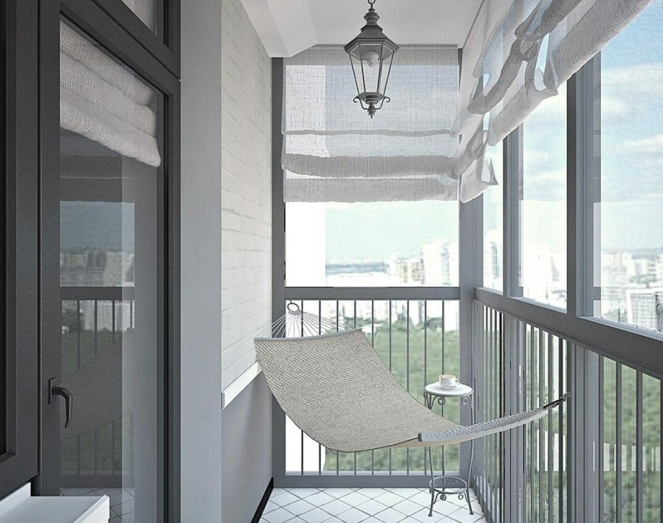 Уютный панорамный балкон