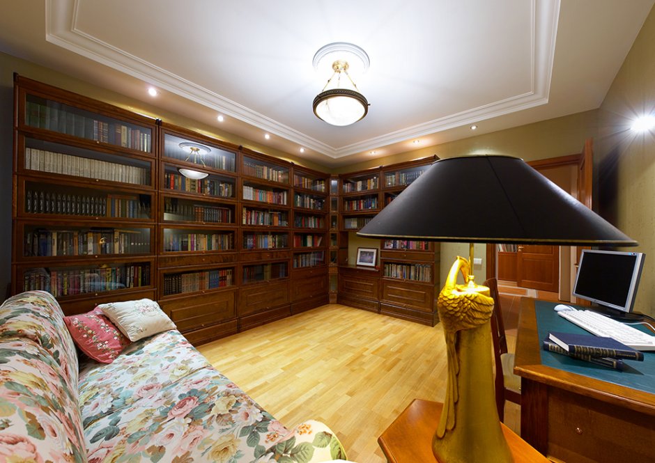 Домашняя библиотека в квартире