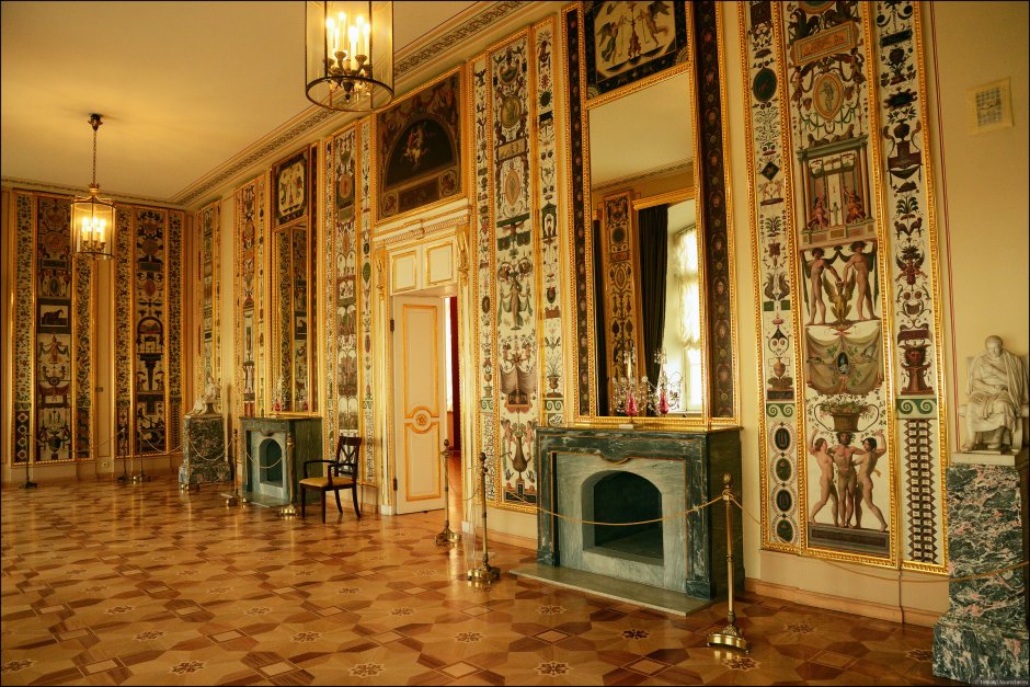 Строгановский дворец в Санкт-Петербурге внутри