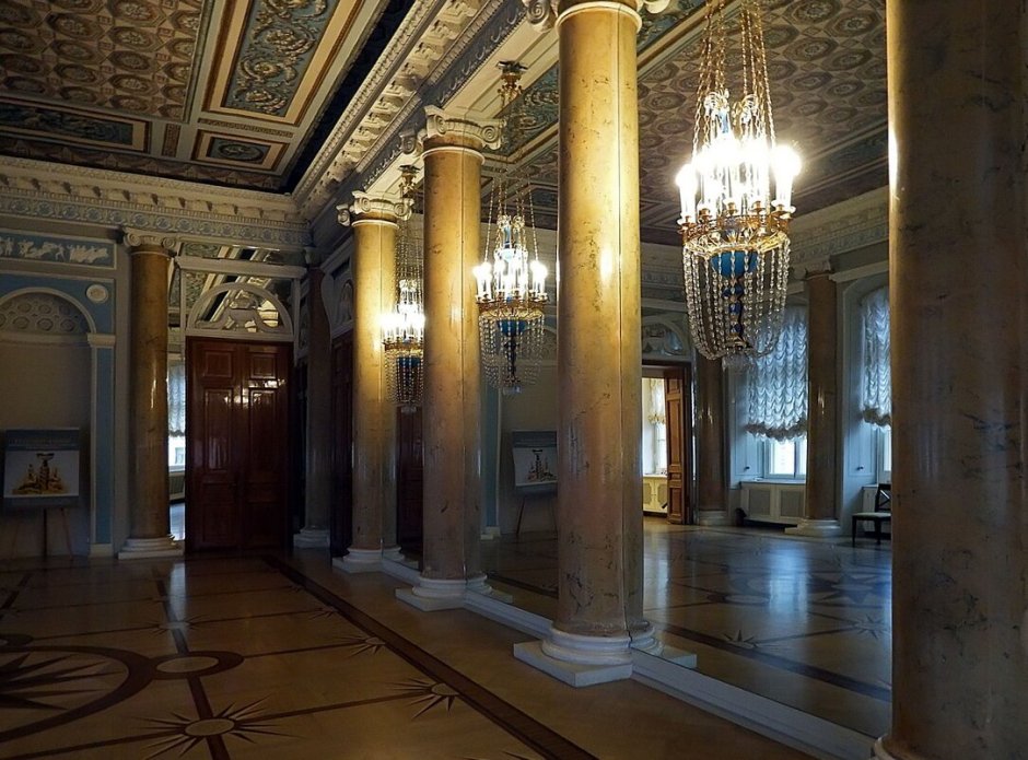 Строгановский дворец бальный зал