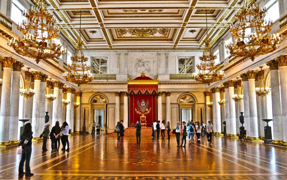 Большой Тронный Георгиевский зал в Санкт-Петербурге