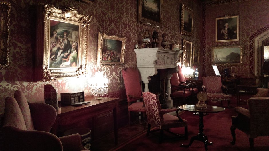 Викторианская Готика комната